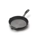 Illa Barebones gietijzeren koekenpan 25cm, authentieke braadpan voor traditionele gerechten, multifunctioneel gietijzeren kookgerei voor keuken en kampvuur, premium pan voor gastronomische kookbeleving bij Illa home decor Keerbergen