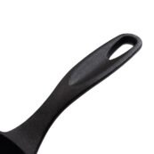 Illa Barebones gietijzeren koekenpan 25cm, authentieke braadpan voor traditionele gerechten, multifunctioneel gietijzeren kookgerei voor keuken en kampvuur, premium pan voor gastronomische kookbeleving bij Illa home decor Keerbergen